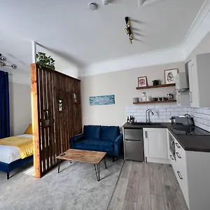  Apartment Norton House United Kingdom